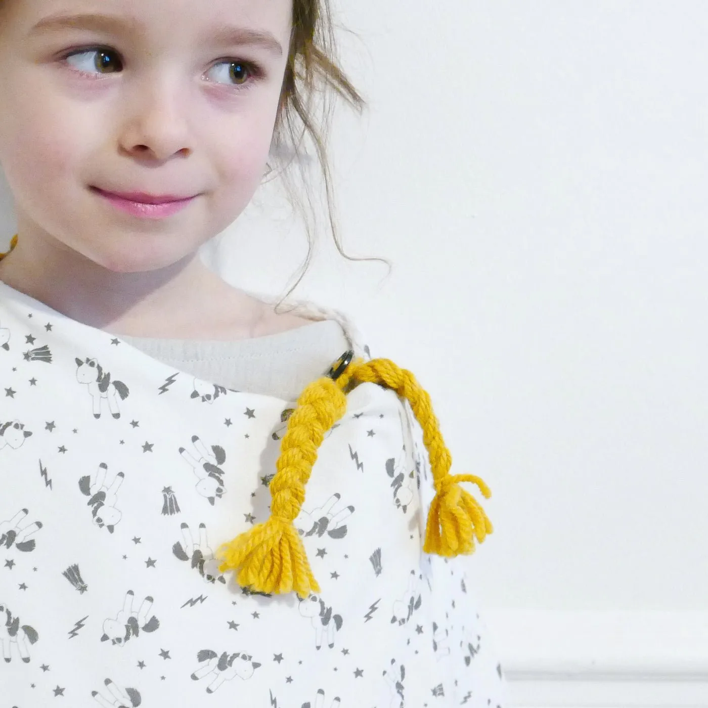 Aster Ponchos Sewing Pattern - Kids 3/12Y - Ikatee
