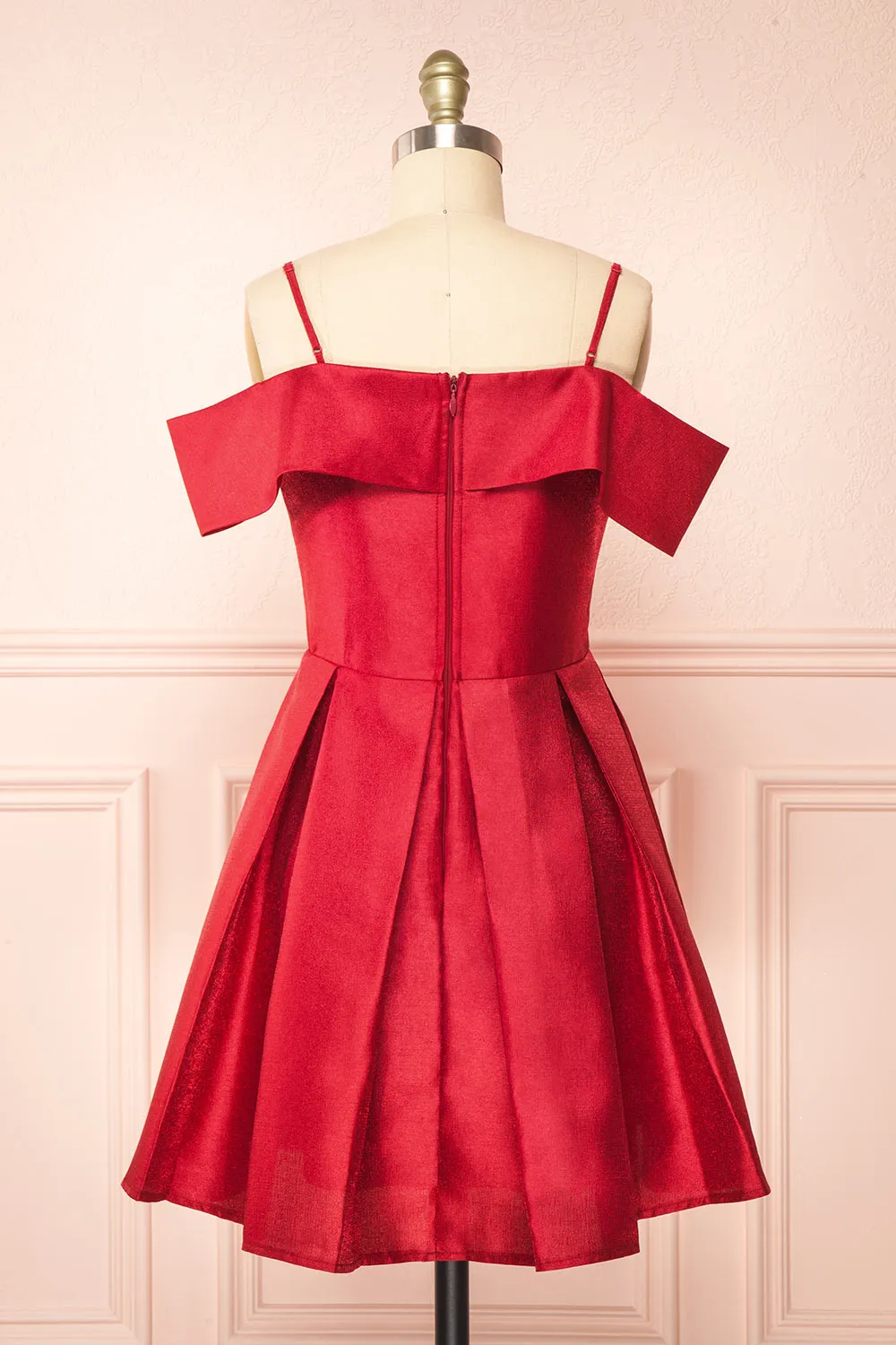 Fuengi Burgundy | Off-Shoulder Short Dress