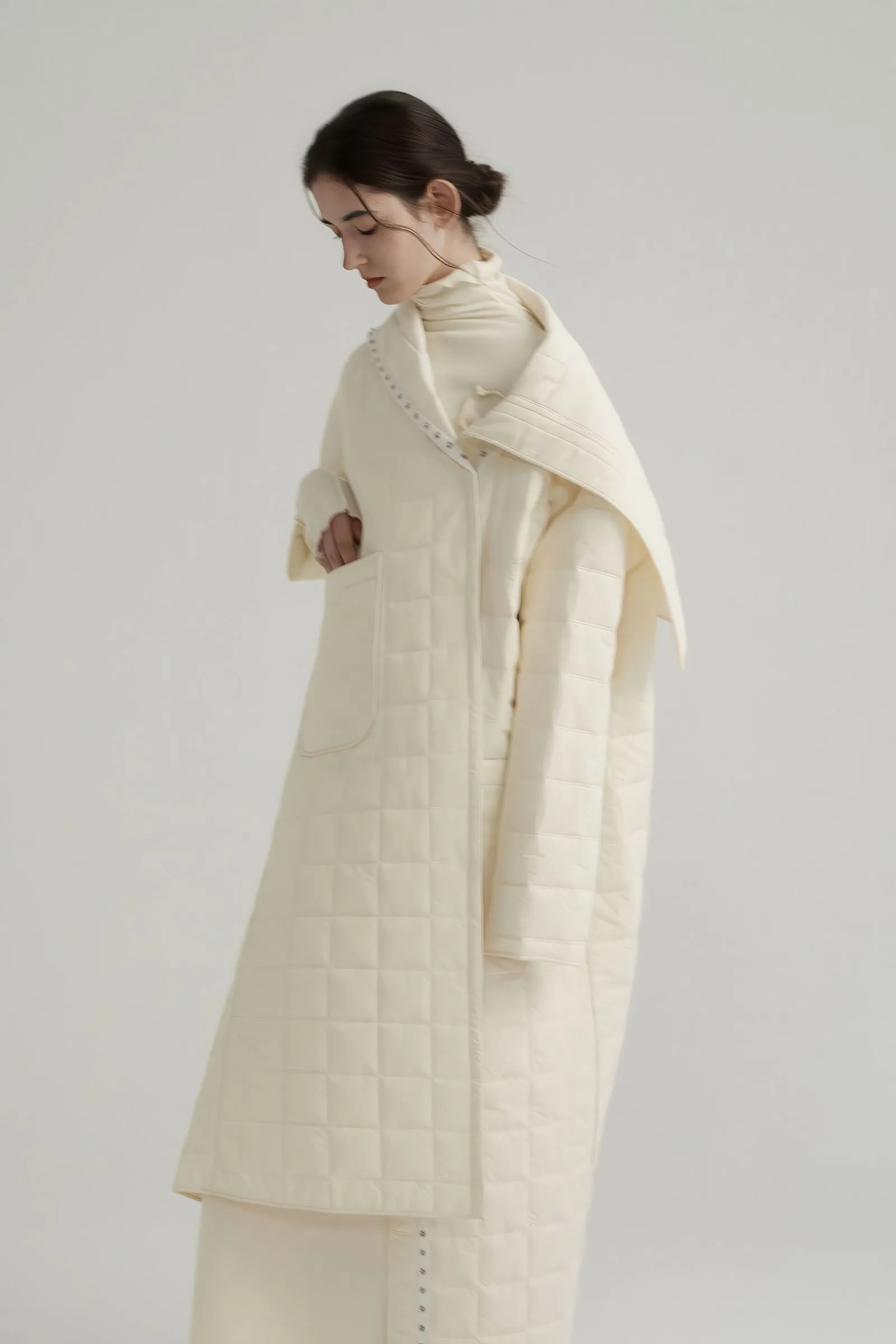 Premium White Hooded Puffer Coat - Women's Thickened Loose Fit Winter Jacket