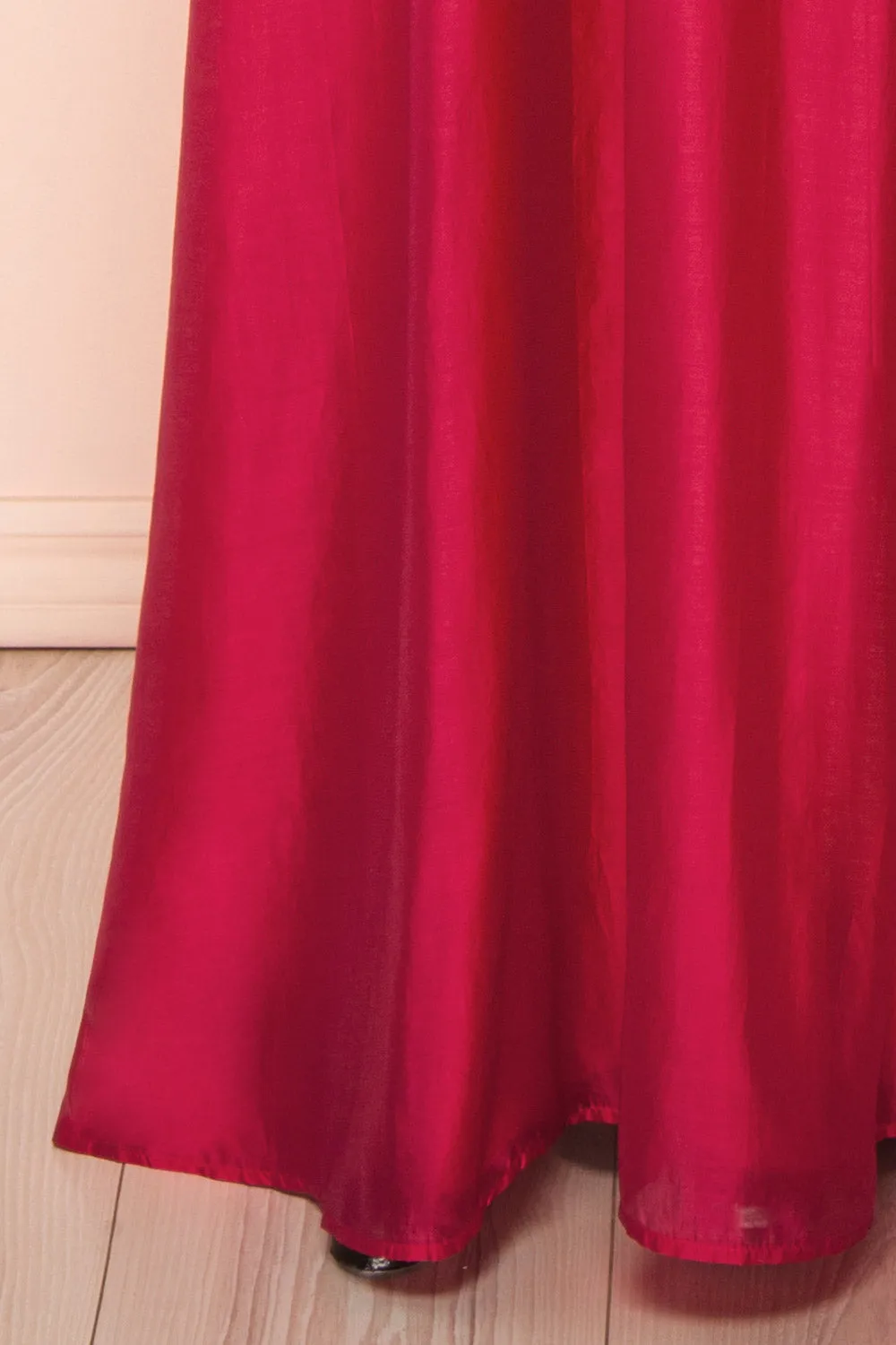 Tallua | Maxi Magenta Dress w/ Plunging Neckline