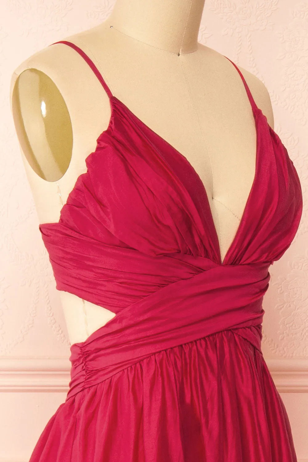 Tallua | Maxi Magenta Dress w/ Plunging Neckline